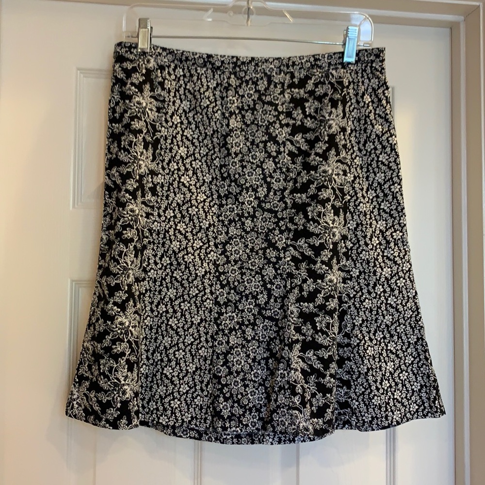 Ann Taylor LOFT floral skirt